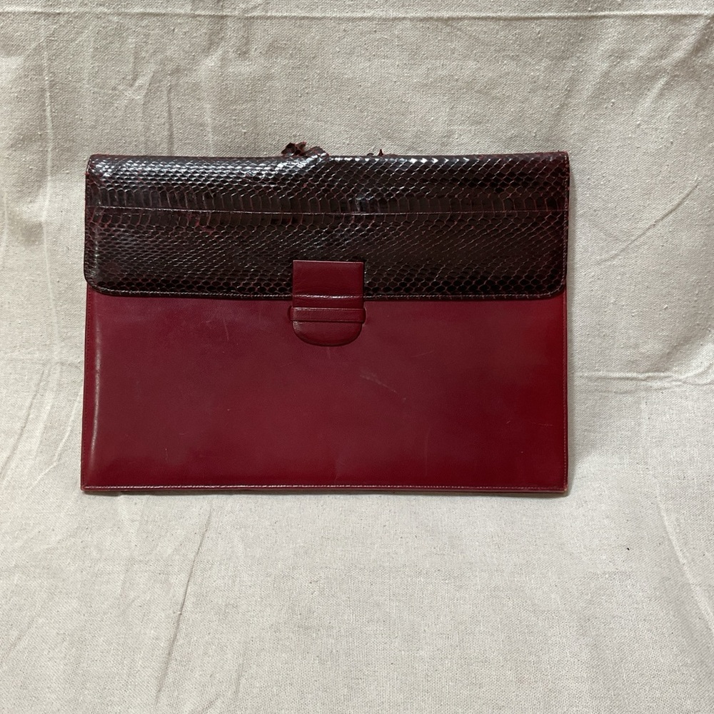 Saks Fifth Ave envelope clutch folio